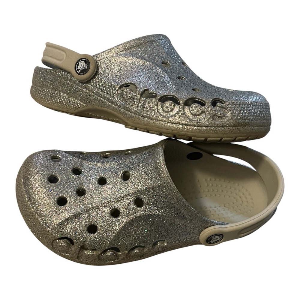 Crocs Women’s Classic Baya Clog with Heel Strap in Silver Glitter Size 7 - Picture 2 of 9